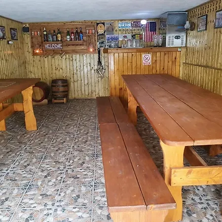 Pensiunea Agroturistica Piscul Soarelui 3* Campulung